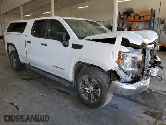 ✅ 2020 GMC Sierra 1500 • VIN: 1GTR9AEFXLZ229768 • Лот: 80072765. Опубликован ранее на Copart с пробегом 72 902 миль. Бесплатный доступ к архиву аукционных продаж из США и подробный отчёт об истории автомобиля на DreamBid. Изображение 4.