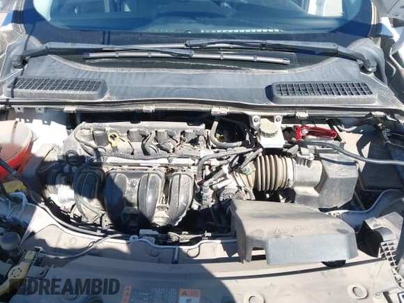 ✅ 2019 Ford Escape S • VIN: 1FMCU0F71KUC33513 • Lot: 43570316. Listed on IAAI with 62,542 mi. Free auction sales archive from the USA and detailed vehicle history report at DreamBid. Image 9.