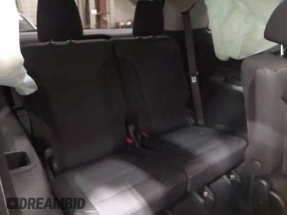 ✅ 2023 GMC Acadia SLE • VIN: 1GKKNRL42PZ134581 • Lot: 42043653. Listed on IAAI with 41,292 mi. Free auction sales archive from the USA and detailed vehicle history report at DreamBid. Image 17.