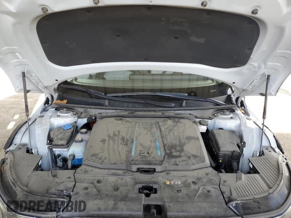 ✅ 2023 Hyundai Ioniq 5 SEL • VIN: KM8KNDAF7PU216351 • Lot: 91643625. Listed on Copart with 28,151 mi. Free auction sales archive from the USA and detailed vehicle history report at DreamBid. Image 11.