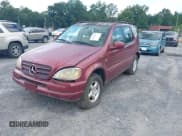 ✅ 2000 Mercedes-Benz M 320/430/500 • VIN: 4JGAB54E6YA190258 • Lot: 42797184. Listed on IAAI with 352,826 mi. Free auction sales archive from the USA and detailed vehicle history report at DreamBid. Image 2.