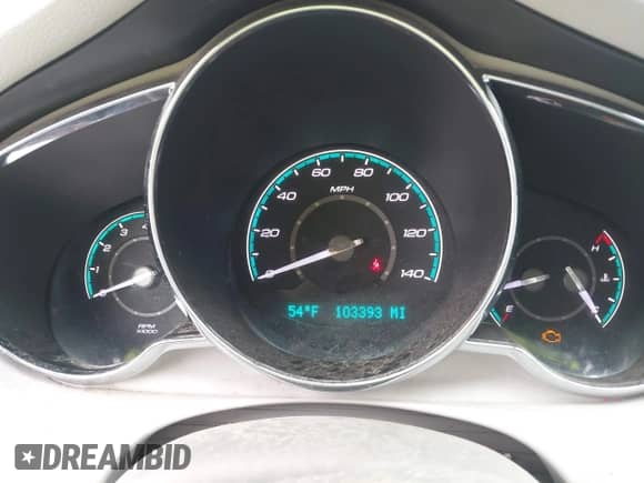 2011 Chevrolet Malibu 1FL z VIN 1G1ZA5EU0BF346331, wystawiony jako IAAI lot #43371516 z przebiegiem 103 393 mil mil oraz . Historia ofert i sprzedaży dostępna na DreamBid. Obrazek 7.