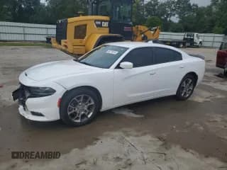 ✅ 2017 Dodge Charger SXT • VIN: 2C3CDXJG5HH526061 • Lot: 68715615. Wystawiony na Copart z przebiegiem 124 785 mil. Bezpłatny archiwum sprzedaży aukcyjnych z USA i szczegółowy raport historii pojazdu na DreamBid. Zdjęcie 1.