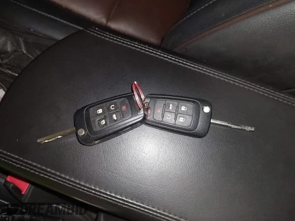 ✅ 2015 Chevrolet Malibu LTZ • VIN: 1G11G5SX1FF128902 • Lot: 43594997. Listed on IAAI with 105,886 mi. Free auction sales archive from the USA and detailed vehicle history report at DreamBid. Image 11.