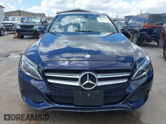 ✅ 2016 Mercedes-Benz C 300 Luxury • VIN: 55SWF4KB8GU138247 • Lot: 43014664. Listed on IAAI with 116,334 mi. Free auction sales archive from the USA and detailed vehicle history report at DreamBid. Image 20.