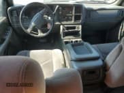 ✅ 2006 GMC Sierra 1500 SLE2 • VIN: 2GTEK13T461164098 • Lot: 71922574. Wystawiony na Copart z przebiegiem 170 933 mil. Bezpłatny archiwum sprzedaży aukcyjnych z USA i szczegółowy raport historii pojazdu na DreamBid. Zdjęcie 8.