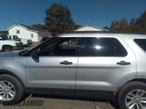 ✅ 2016 Ford Explorer • VIN: 1FM5K8B88GGD32220 • Lot: 37969134. Listed on IAAI with 34,196 mi. Free auction sales archive from the USA and detailed vehicle history report at DreamBid. Image 14.