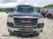 ✅ 2008 GMC Sierra 2500HD SLT • VIN: 1GTHK29608E108312 • Лот: 64283545. Опубликован ранее на Copart с пробегом 188 692 миль. Бесплатный доступ к архиву аукционных продаж из США и подробный отчёт об истории автомобиля на DreamBid. Изображение 5.