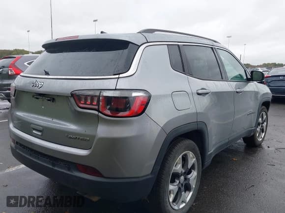 ✅ 2020 Jeep Compass Limited • VIN: 3C4NJCCB9LT179647 • Lot: 43449595. Listed on IAAI with 75,785 mi. Free auction sales archive from the USA and detailed vehicle history report at DreamBid. Image 4.