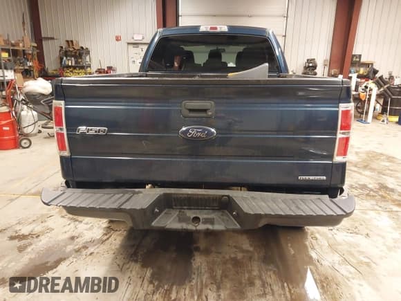 ✅ 2014 Ford F-150 XL • VIN: 1FTEX1EM7EKF80930 • Lot: 41568686. Wystawiony na IAAI z przebiegiem 204 199 mil. Bezpłatny archiwum sprzedaży aukcyjnych z USA i szczegółowy raport historii pojazdu na DreamBid. Zdjęcie 18.