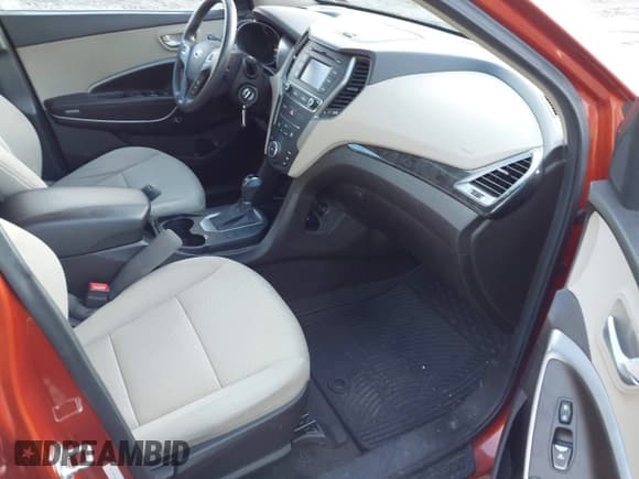 ✅ 2017 Hyundai Santa Fe 2.4L • VIN: 5XYZTDLB5HG404145 • Lot: 43653936. Listed on IAAI with 86,009 mi. Free auction sales archive from the USA and detailed vehicle history report at DreamBid. Image 5.