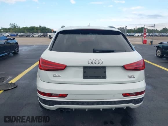 ✅ 2017 Audi Q3 Prestige • VIN: WA1GCCFS9HR001987 • Lot: 42245635. Listed on IAAI with 79,172 mi. Free auction sales archive from the USA and detailed vehicle history report at DreamBid. Image 16.