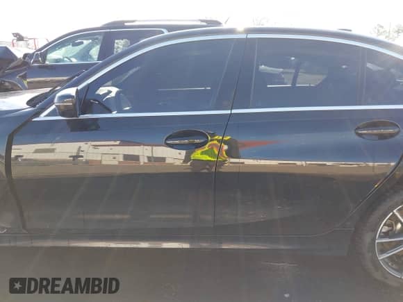 2020 BMW 3 Series 330i xDrive с VIN WBA5R7C06LFH40038, выставлен на аукционе IAAI как лот 41780401 с пробегом 100 588 миль миль и . История ставок и продаж доступна на DreamBid. Изображение 14.