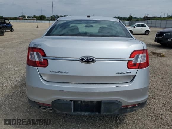 ✅ 2012 Ford Taurus SEL • VIN: 1FAHP2HW7CG124187 • Lot: 60843585. Listed on Copart with 175,869 mi. Free auction sales archive from the USA and detailed vehicle history report at DreamBid. Image 6.