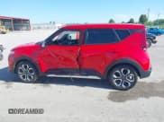 ✅ 2021 Kia Soul S • VIN: KNDJ23AU5M7136932 • Lot: 39313521. Wystawiony na IAAI z przebiegiem 21 439 mil. Bezpłatny archiwum sprzedaży aukcyjnych z USA i szczegółowy raport historii pojazdu na DreamBid. Zdjęcie 13.