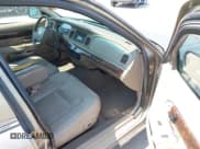 ✅ 2005 Mercury Grand Marquis LS Premium • VIN: 2MEFM75W35X634818 • Lot: 42937860. Listed on IAAI with 187,903 mi. Free auction sales archive from the USA and detailed vehicle history report at DreamBid. Image 5.