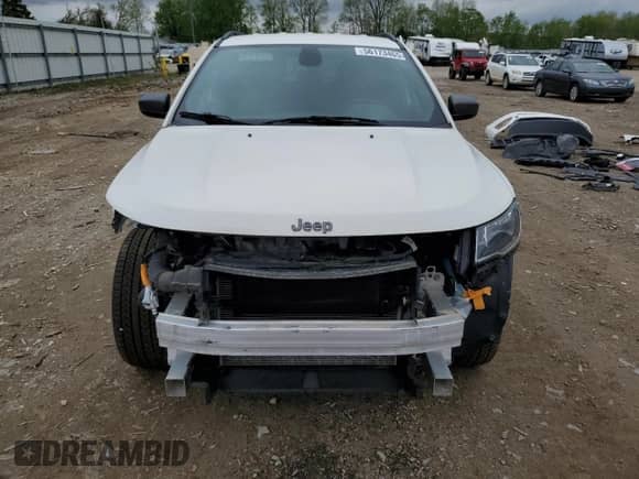 2021 Jeep Compass 80th Anniversary z VIN 3C4NJDEB1MT561871, wystawiony jako Copart lot #56173465 z przebiegiem 59 661 mil mil oraz Szkoda całkowita • Salvage title. Historia ofert i sprzedaży dostępna na DreamBid. Obrazek 5.