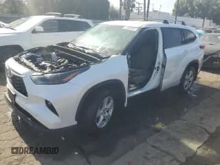 ✅ 2022 Toyota Highlander LE • VIN: 5TDZZRAH2NS142389 • Lot: 90516555. Listed on Copart with 88,574 mi. Free auction sales archive from the USA and detailed vehicle history report at DreamBid. Image 1.