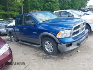 ✅ 2009 Dodge 1500 SLT • VIN: 1D3HB13P89S760567 • Lot: 42138541. Wystawiony na IAAI z przebiegiem 516 042 mil. Bezpłatny archiwum sprzedaży aukcyjnych z USA i szczegółowy raport historii pojazdu na DreamBid. Zdjęcie 1.