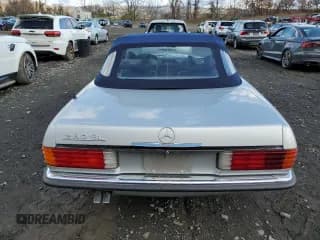 ✅ 1975 Mercedes-Benz 280 • VIN: 10704212000280 • Лот: 79363254. Опубликован ранее на Copart с пробегом 6 565 миль. Бесплатный доступ к архиву аукционных продаж из США и подробный отчёт об истории автомобиля на DreamBid. Изображение 6.