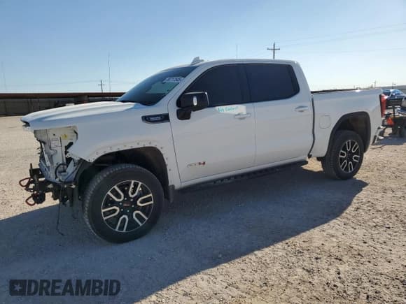 ✅ 2025 GMC Sierra 1500 AT4 • VIN: 3GTUUEE83SG191042 • Лот: 86717545. Опубликован ранее на Copart с пробегом 3 598 миль. Бесплатный доступ к архиву аукционных продаж из США и подробный отчёт об истории автомобиля на DreamBid. Изображение 1.