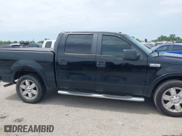 ✅ 2008 Ford F-150 XLT • VIN: 1FTPW12V48FB18833 • Lot: 42333276. Wystawiony na IAAI z przebiegiem 227 013 mil. Bezpłatny archiwum sprzedaży aukcyjnych z USA i szczegółowy raport historii pojazdu na DreamBid. Zdjęcie 13.