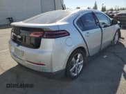 ✅ 2012 Chevrolet Volt • VIN: 1G1RH6E48CU122044 • Lot: 76944224. Wystawiony na Copart z przebiegiem Nie podano. Bezpłatny archiwum sprzedaży aukcyjnych z USA i szczegółowy raport historii pojazdu na DreamBid. Zdjęcie 3.