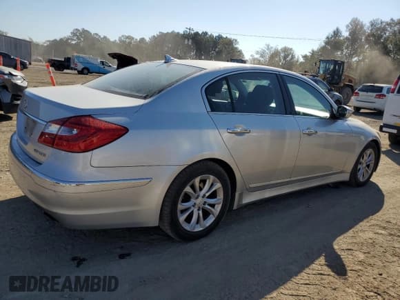 ✅ 2013 Hyundai Genesis 3.8L • VIN: KMHGC4DD7DU236231 • Lot: 92671605. Listed on Copart with 121,244 mi. Free auction sales archive from the USA and detailed vehicle history report at DreamBid. Image 3.
