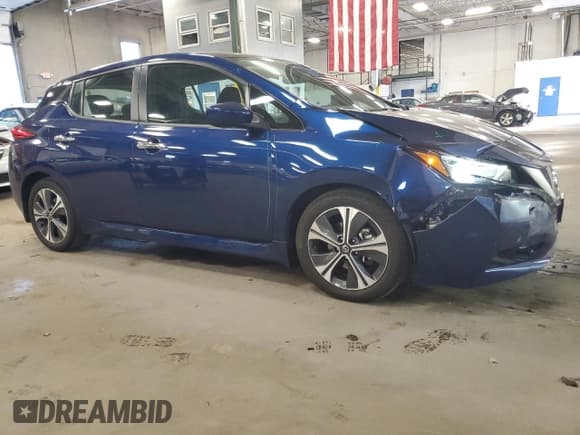 ✅ 2020 Nissan LEAF SV • VIN: 1N4AZ1CP1LC306691 • Lot: 84035065. Listed on Copart with 29,402 mi. Free auction sales archive from the USA and detailed vehicle history report at DreamBid. Image 4.