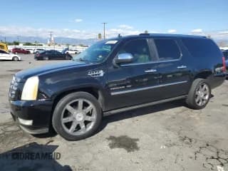 ✅ 2010 Cadillac Escalade ESV Premium • VIN: 1GYUCJEF2AR112480 • Lot: 86407865. Listed on Copart with 111,570 mi. Free auction sales archive from the USA and detailed vehicle history report at DreamBid. Image 1.