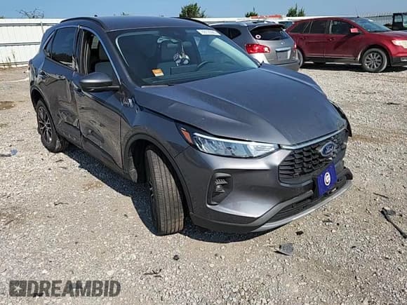 ✅ 2024 Ford Escape PHEV • VIN: 1FMCU0E16RUA18930 • Лот: 68126985. Опубликован ранее на Copart с пробегом 12 752 миль. Бесплатный доступ к архиву аукционных продаж из США и подробный отчёт об истории автомобиля на DreamBid. Изображение 13.