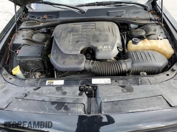 ✅ 2013 Dodge Challenger SXT Plus • VIN: 2C3CDYAG3DH511591 • Lot: 81991224. Wystawiony na Copart z przebiegiem 97 610 mil. Bezpłatny archiwum sprzedaży aukcyjnych z USA i szczegółowy raport historii pojazdu na DreamBid. Zdjęcie 11.