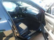 ✅ 2024 Lexus UX 250h • VIN: JTHX6JBH5R2186706 • Lot: 43341423. Wystawiony na IAAI z przebiegiem 13 405 mil. Bezpłatny archiwum sprzedaży aukcyjnych z USA i szczegółowy raport historii pojazdu na DreamBid. Zdjęcie 5.