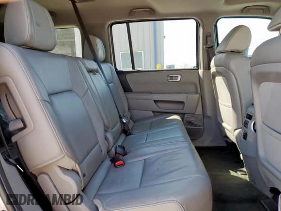 ✅ 2014 Honda Pilot EX-L • VIN: 5FNYF3H74EB006459 • Lot: 84260255. Listed on Copart with 222,081 mi. Free auction sales archive from the USA and detailed vehicle history report at DreamBid. Image 11.