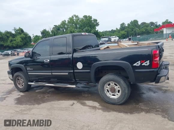 ✅ 2007 Chevrolet Silverado 2500HD LT2 • VIN: 1GCHK29D27E120474 • Лот: 42763588. Опубликован ранее на IAAI с пробегом 253 514 миль. Бесплатный доступ к архиву аукционных продаж из США и подробный отчёт об истории автомобиля на DreamBid. Изображение 14.