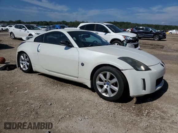 ✅ 2005 Nissan 350Z • VIN: JN1AZ34D05M604000 • Лот: 81687495. Опубликован ранее на Copart с пробегом 182 165 миль. Бесплатный доступ к архиву аукционных продаж из США и подробный отчёт об истории автомобиля на DreamBid. Изображение 4.