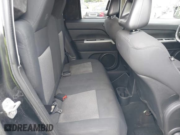 ✅ 2008 Jeep Patriot Sport • VIN: 1J8FF28W28D624280 • Lot: 39806769. Listed on IAAI with Not provided. Free auction sales archive from the USA and detailed vehicle history report at DreamBid. Image 8.