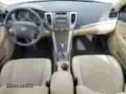 2010 Hyundai Sonata GLS z VIN 5NPET4AC9AH622548, wystawiony jako Copart lot #91658505 z przebiegiem 120 392 mil mil oraz Czysty tytuł • Clean title. Historia ofert i sprzedaży dostępna na DreamBid. Obrazek 8.