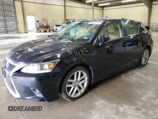 ✅ 2015 Lexus CT 200h • VIN: JTHKD5BH4F2223229 • Лот: 68574792. Опубликован ранее на Copart с пробегом 138 326 миль. Бесплатный доступ к архиву аукционных продаж из США и подробный отчёт об истории автомобиля на DreamBid. Изображение 1.
