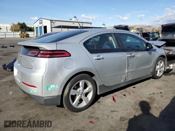 ✅ 2014 Chevrolet Volt • VIN: 1G1RE6E49EU154965 • Lot: 78887654. Wystawiony na Copart z przebiegiem Nie podano. Bezpłatny archiwum sprzedaży aukcyjnych z USA i szczegółowy raport historii pojazdu na DreamBid. Zdjęcie 3.