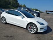 ✅ 2018 Tesla Model 3 Long Range Battery • VIN: 5YJ3E1EAXJF025089 • Lot: 43276582. Wystawiony na IAAI z przebiegiem Nie podano. Bezpłatny archiwum sprzedaży aukcyjnych z USA i szczegółowy raport historii pojazdu na DreamBid. Zdjęcie 1.
