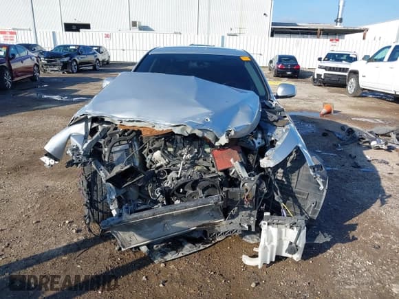 ✅ 2020 Infiniti Q50 Luxe • VIN: JN1EV7AR1LM255608 • Lot: 40996273. Listed on IAAI with 89,540 mi. Free auction sales archive from the USA and detailed vehicle history report at DreamBid. Image 13.