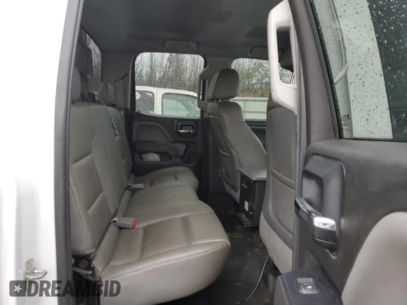 ✅ 2015 Chevrolet Silverado 2500HD Work Truck • VIN: 1GC2KUEG6FZ136539 • Лот: 90902315. Опубликован ранее на Copart с пробегом Не указан. Бесплатный доступ к архиву аукционных продаж из США и подробный отчёт об истории автомобиля на DreamBid. Изображение 10.