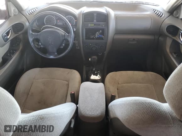 ✅ 2005 Hyundai Santa Fe GLS • VIN: KM8SC13E35U863724 • Lot: 53817535. Listed on Copart with 74,935 mi. Free auction sales archive from the USA and detailed vehicle history report at DreamBid. Image 8.