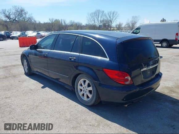 ✅ 2007 Mercedes-Benz R 3.5L • VIN: 4JGCB65EX7A038480 • Лот: 39936714. Опубликован ранее на IAAI с пробегом Не указан. Бесплатный доступ к архиву аукционных продаж из США и подробный отчёт об истории автомобиля на DreamBid. Изображение 3.