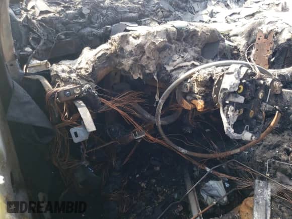 2020 Chevrolet Suburban LS с VIN 1GNSCGKCXLR277813, выставлен на аукционе Copart как лот 73107294 с пробегом Не указан миль и На запчасти • Non repairable. История ставок и продаж доступна на DreamBid. Изображение 9.