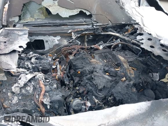 ✅ 2020 Mercedes-Benz C 43 AMG • VIN: W1KWF6EB9LR600429 • Lot: 38855677. Wystawiony na IAAI z przebiegiem Nie podano. Bezpłatny archiwum sprzedaży aukcyjnych z USA i szczegółowy raport historii pojazdu na DreamBid. Zdjęcie 10.