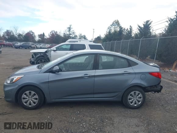 ✅ 2017 Hyundai Accent SE • VIN: KMHCT4AE8HU355519 • Lot: 43554999. Wystawiony na IAAI z przebiegiem 46 660 mil. Bezpłatny archiwum sprzedaży aukcyjnych z USA i szczegółowy raport historii pojazdu na DreamBid. Zdjęcie 15.