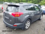 ✅ 2013 Toyota RAV4 XLE • VIN: JTMRFREV2D5002727 • Lot: 42273740. Listed on IAAI with 180,162 mi. Free auction sales archive from the USA and detailed vehicle history report at DreamBid. Image 4.