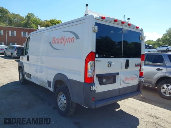 ✅ 2017 Ram ProMaster Cargo • VIN: 3C6TRVAG3HE519453 • Lot: 43139458. Listed on IAAI with 179,578 mi. Free auction sales archive from the USA and detailed vehicle history report at DreamBid. Image 3.